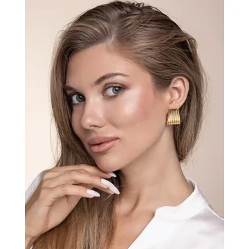 Chic Sngia Gold Chunky Earrings for Women - Trendy Accessories