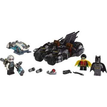 LEGO Batman Mr. Freeze Batcycle Battle 200-Piece Kit
