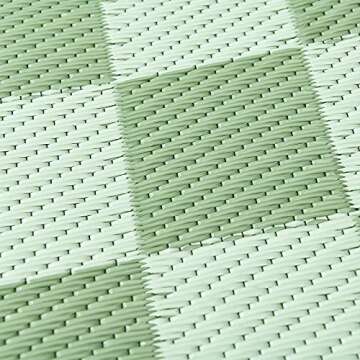 Kurala Reversible Rugs Plastic Patio Area Rugs, Lightweight Outside Mats for Patio, Straw, RV Camping, Beach and Picnic (5x8ft Green)