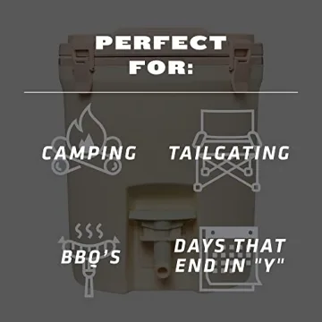 STANLEY Fast-Flow Water Jug 2 Gallon Cream Insulated