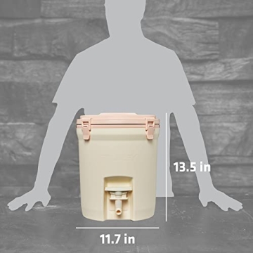 STANLEY Fast-Flow Water Jug 2 Gallon Cream Insulated