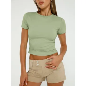 Trendy Queen Women's Scoop Neck Crop Top for Summer