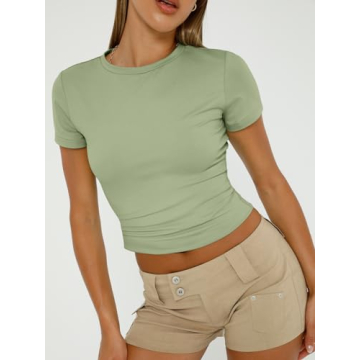 Trendy Queen Women's Scoop Neck Crop Top for Summer