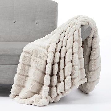 Experience Luxurious Comfort with the Cozy Bliss Faux Fur Throw Blanket - 60 x 80 Inches Beige