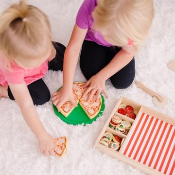 Melissa & Doug Wooden Pizza Play Set for Kids 3-6