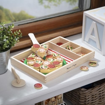 Melissa & Doug Wooden Pizza Play Set for Kids 3-6