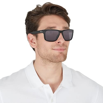 Shop Oakley Holbrook Sunglasses for Men Stylish and Durable
