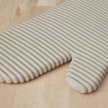 KitchenAid Silicone Oven Mitt and Pot Holder Set