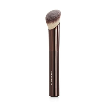 Hourglass Ambient Soft Glow Foundation Brush for Flawless Finish