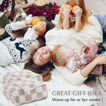 WRENSONGE Checkered Throw Blanket – Cozy & Lightweight
