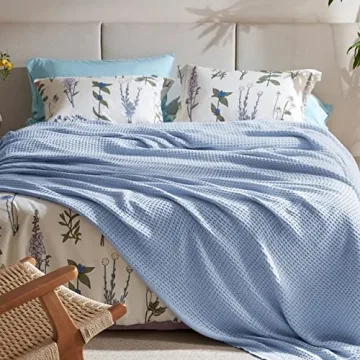Comfortable Bedsure 100% Cotton Waffle Weave Blanket