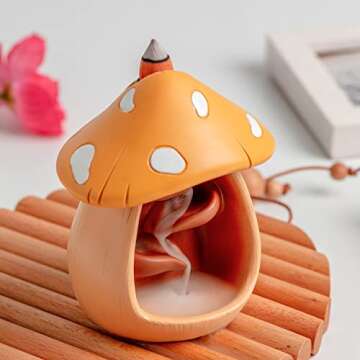 CHUNCHE Cute Mushroom Incense Holder with 60 Incense Cones, Handmade Waterfall Backflow Incense Burner, Nature Theme Incense Burner, Adorable Home Decoration, Cottagecore Decor Accessories
