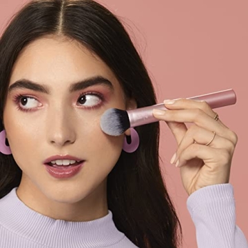 Real Techniques Tapered Cheek Makeup Brush for Precision