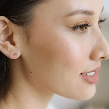 HONEYCAT Tiny Heart Stud Earrings | 18k Rose Gold Plated