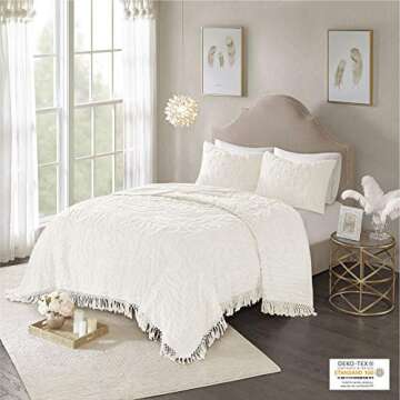 Madison Park Laetitia Lightweight 100% Cotton Quilt Set, Breathable Chenille Tufted, Shabby Chic Boh...