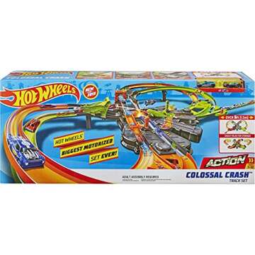 Hot Wheels Toy Car Track Set Colossal Crash, More Than 5 feet Wide, Powered by Motorized Booster, 1:64 Scale Car