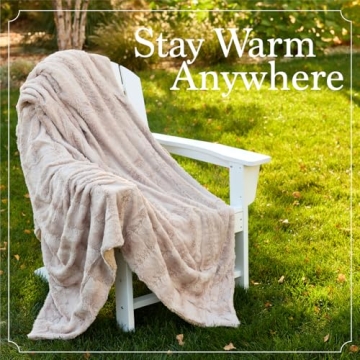 The Connecticut Home Co Throw Blanket for Couch, Soft Luxury Home Decor Faux Fur and Sherpa, Cozy Warm Throws for Bed, Gift for Women, Bedding Accent Blankets for Sofa Beds Chair, 65x50, Beige