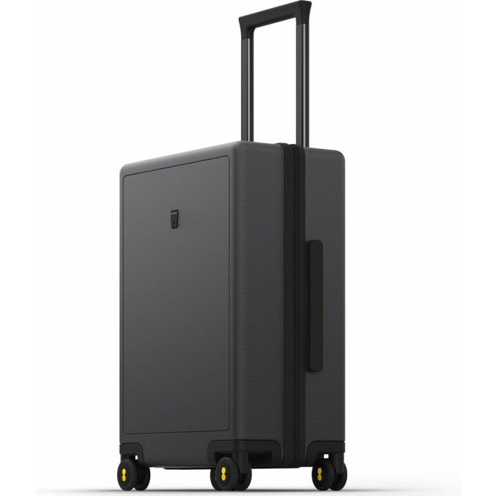 LEVEL8 Airline Approved 20-Inch Rolling Luggage
