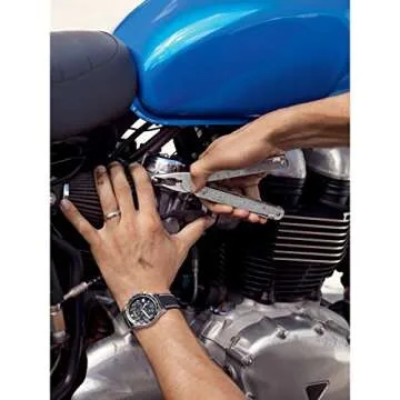 Victorinox Swiss Tool Swiss Army Knife, 24 Function Swiss Made Multi-Tool with Needle-Nose Pliers, Wire Cutters and Large Blade - Silver