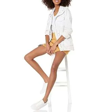 Amazon Essentials Women's Classic-Fit V-Neck T-Shirt Pack