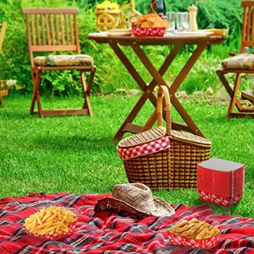 Junkin Cowboy Party Supplies - 30 Pcs Red Bandana Trays