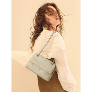 Chic Gladdon Quilted Crossbody Bag for Everyday Use