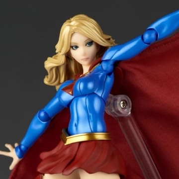 Kaiyodo Revoltech Supergirl Figure Dynamic Movable Body
