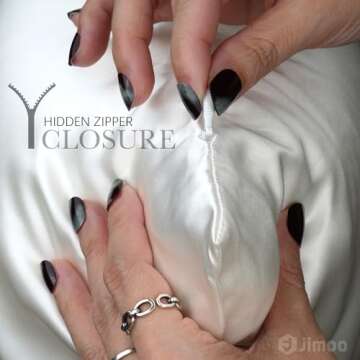 100% Mulberry Silk Pillowcase for Hair and Skin, 22 Momme Pure Natural Silk Pillow Case Both Sided with Zipper, Pillow Cover for Women Mom Men (White, Standard 20''×26'')