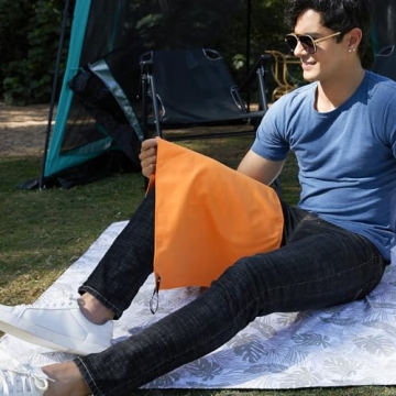 Rainleaf Microfiber Towel Lightweight Quick-Dry Perfect for Travel