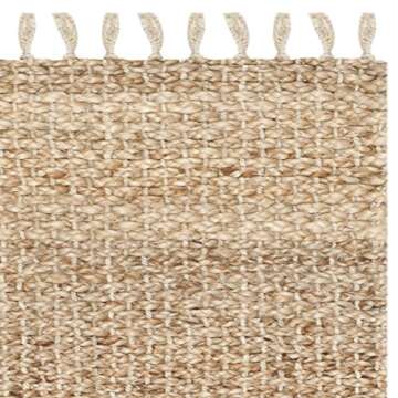 SAFAVIEH Natural Fiber Collection Accent Rug - 2'3" x 4', Natural, Handmade Farmhouse Fringe Jute, Ideal for High Traffic Areas in Entryway, Living Room, Bedroom (NF733A)
