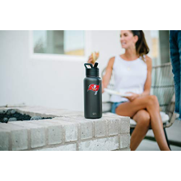 Simple Modern Officially Licensed NFL Chicago Bears Water Bottle with Straw Lid | Vacuum Insulated Stainless Steel 32oz Thermos | Summit Collection | Chicago Bears