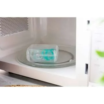 Tommee Tippee Ultra-light Silicone Pacifier, Symmetrical One-Piece Design, BPA-Free Silicone Binkies, 0-6 months, Pack of 4 Pacifiers