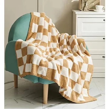 Luxury Fuzzy Blanket Cozy Microfiber Throw for All Occasions
