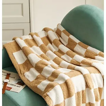 Luxury Fuzzy Blanket Cozy Microfiber Throw for All Occasions