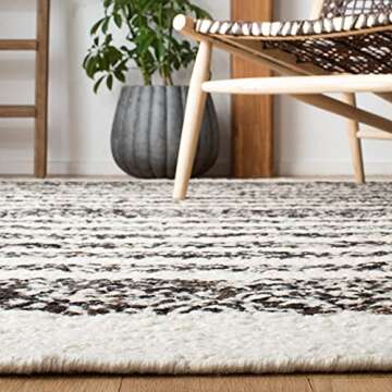 SAFAVIEH Natura Rug - Premium Handmade Wool | 8'x10'