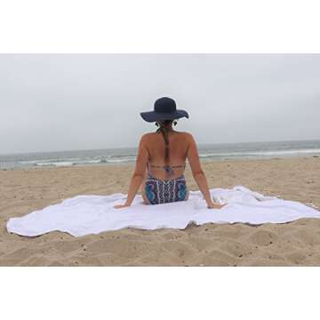 Bersuse Towels Anatolia XL Beach Blanket Throw Blanket Turkish Towel 100% Cotton Extra-Large Quick-Dry Lightweight Premium Peshtemal Towel - 61x82 Inches, White