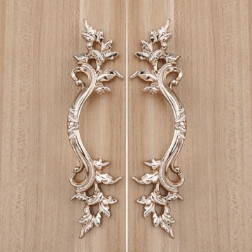 Stylish Vintage Cabinet Pulls for Home Enhancements