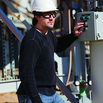 Pyramex Safety PYRAMEX I-Force Slim Safety Goggle, Black Frame/Clear Anti-Fog Lens