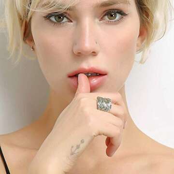 Mytys 2 Tone Intertwined Crossover Statement Ring for Bold Fashionistas