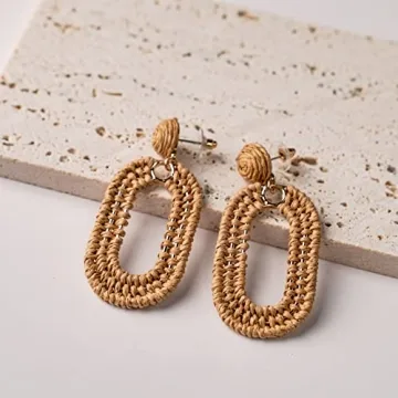 Statement Raffia Earrings Boho Summer Beach Earrings Geometric Oval Drop Earrings Handmade Straw Rattan Dangle Earrings Fashion Bohemian Jewelry Gifts for Women, Brown