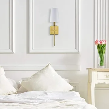 Stunning Torcia Wall Sconce - Elegant Gold Lighting Solutions