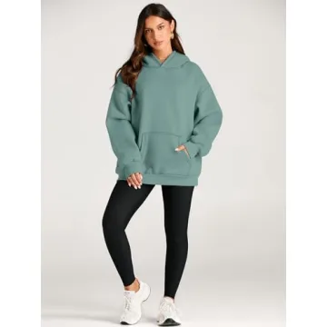 Trendy Queen Women’s Oversized Fleece Hoodie for Comfort