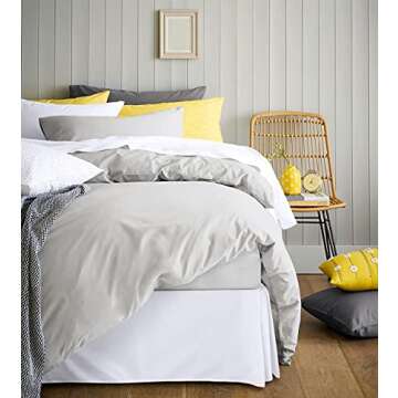 Utopia Bedding King Bed Skirt - Soft Quadruple Pleated Ruffle - Easy Fit with 16 Inch Tailored Drop - Hotel Quality, Shrinkage and Fade Resistant (King, White)