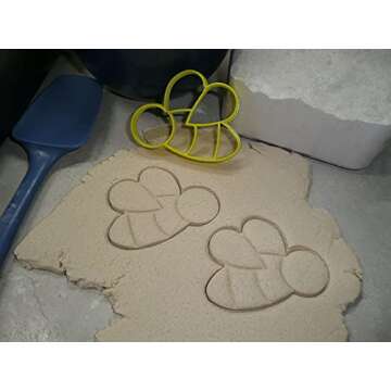 WINNIE THE POOH ADVENTURE THEME BALLOON HUNNY HONEY POT SET OF 4 COOKIE CUTTERS MADE IN USA PR1064