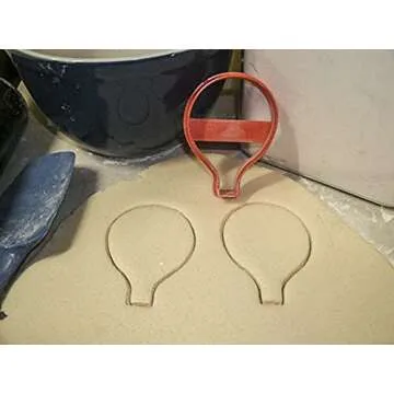 WINNIE THE POOH ADVENTURE THEME BALLOON HUNNY HONEY POT SET OF 4 COOKIE CUTTERS MADE IN USA PR1064