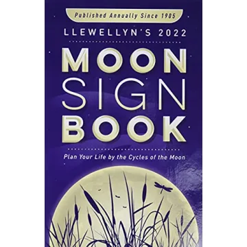 Llewellyn's 2022 Moon Sign Book: Align Your Planning with Lunar Cycles