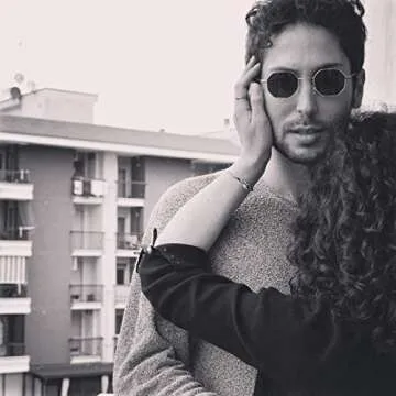 Stylish FEISEDY Hipster Polygon Sunglasses For Summer