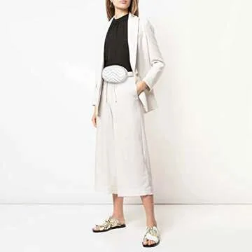 Geestock White Fanny Packs for Women Fashionable, Small Waist Bags Waterproof Belt Bag Stylish Bumbag for Party, Travel, Gift