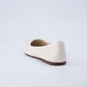 CUSHIONAIRE Women's Como Bow Flat - Comfort Meets Style