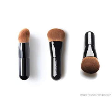 Magic Foundation Brush by Jacqueline Kalab for Flawless Makeup